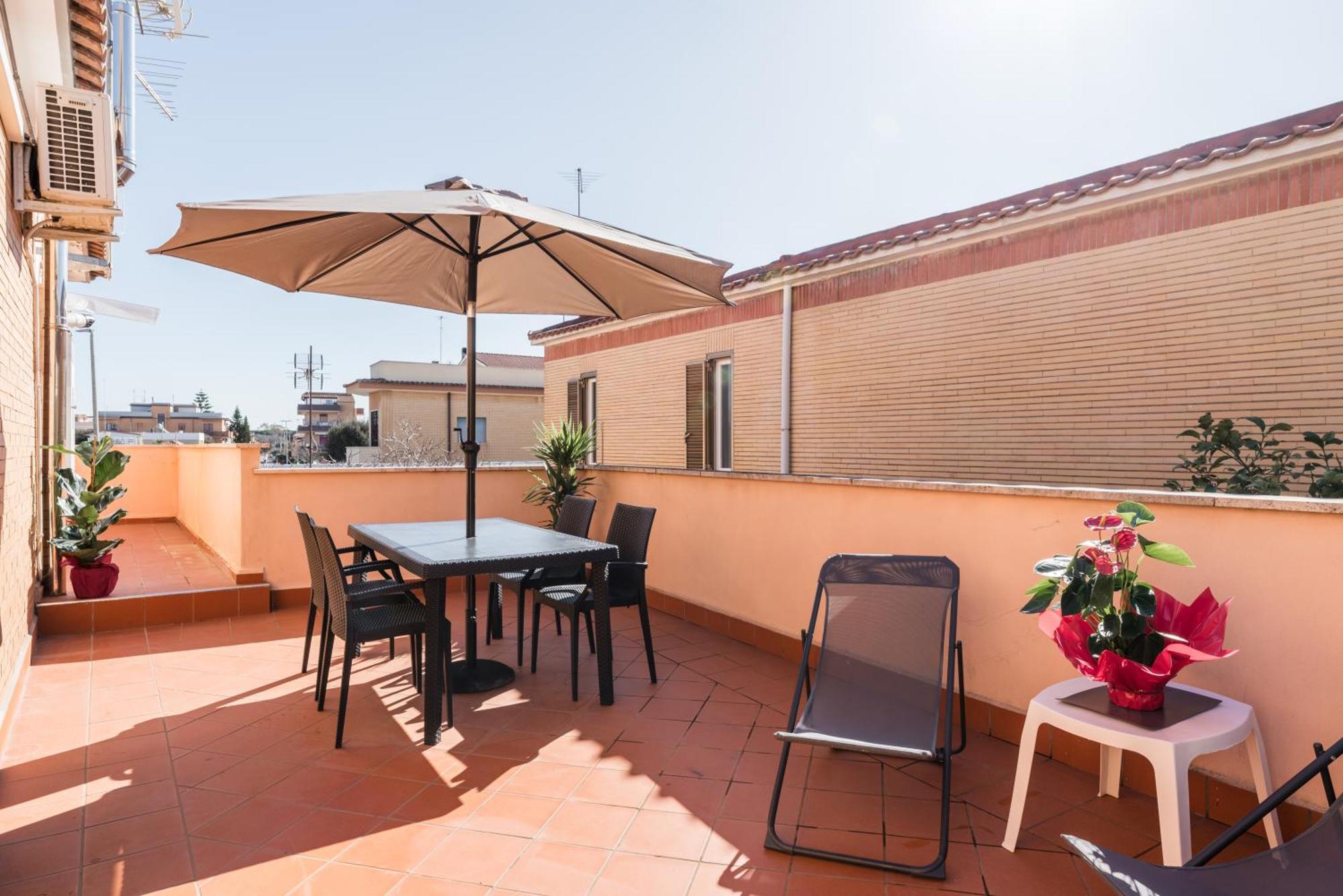 360 Guesthouse - Apartment With Terrace Fiumicino Esterno foto